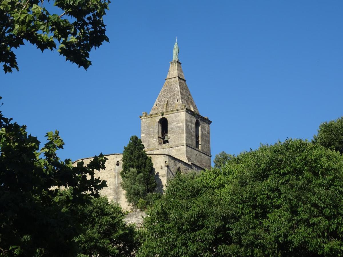 Aux Pieds Des Arenes Lägenhet Arles Exteriör bild